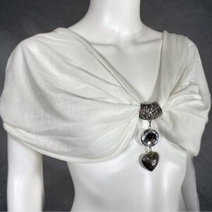 Versatile Crystal & Heart Embellished Shoulder Cover Wrap